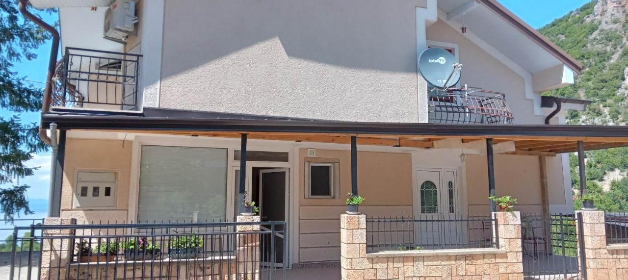 Villa Karolina Οχρίδα Εξωτερικό φωτογραφία